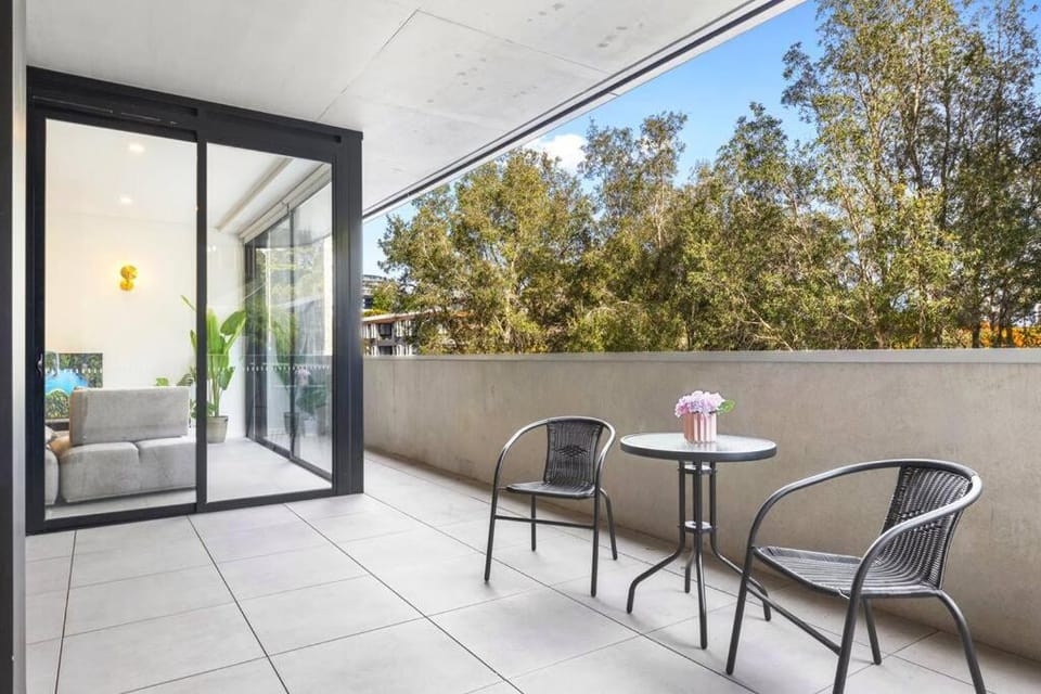 Morden Urban 2Bed in Waterloo Apartment in Sydney