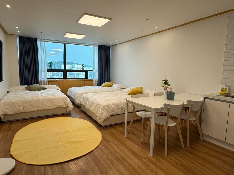 Hongdae sub 1min Apartment in Seoul