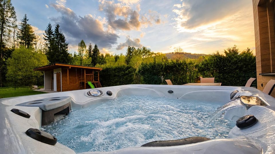 Hot Tub