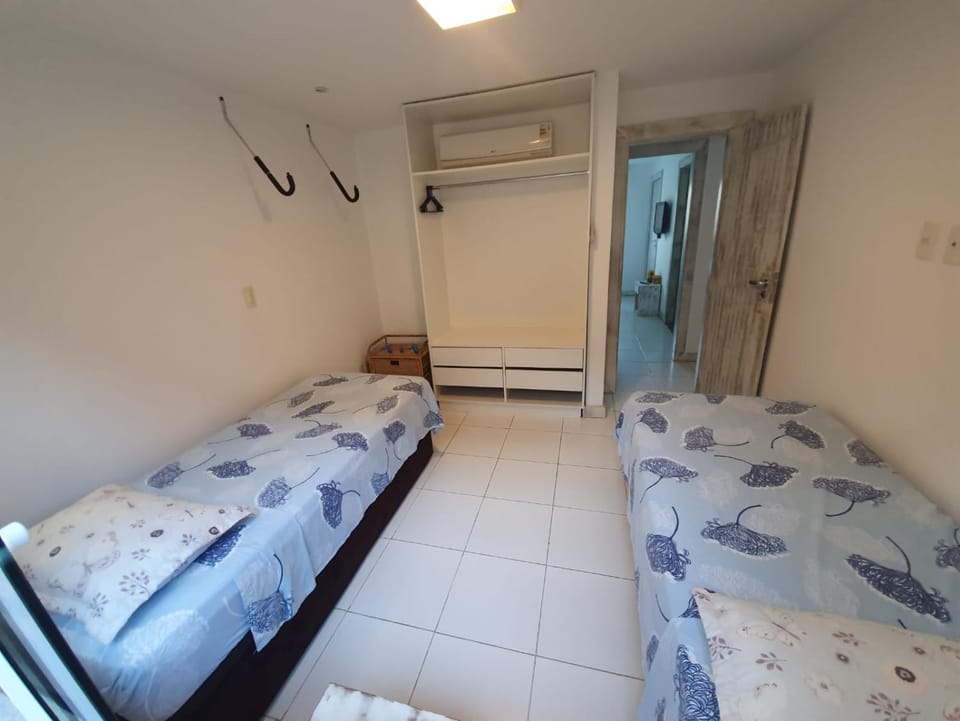 Bed, Photo of the whole room, Bedroom, air conditioner