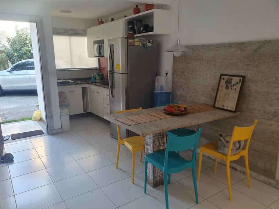 Kitchen or kitchenette, Communal kitchen