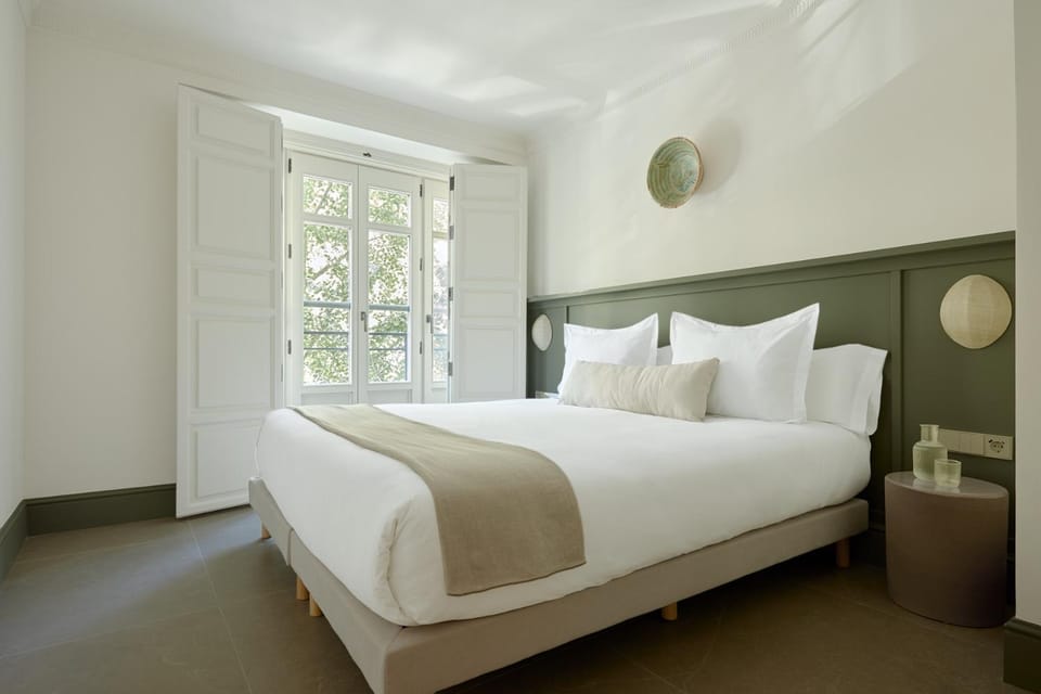 Bed, Decorative detail