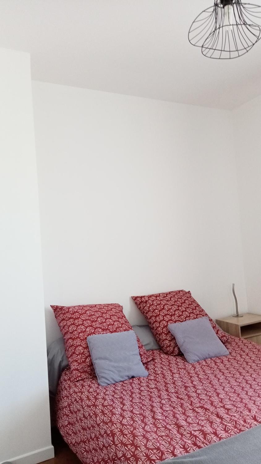Chambre individuelle chez l'habitant pour une personne Vacation rental in Blois