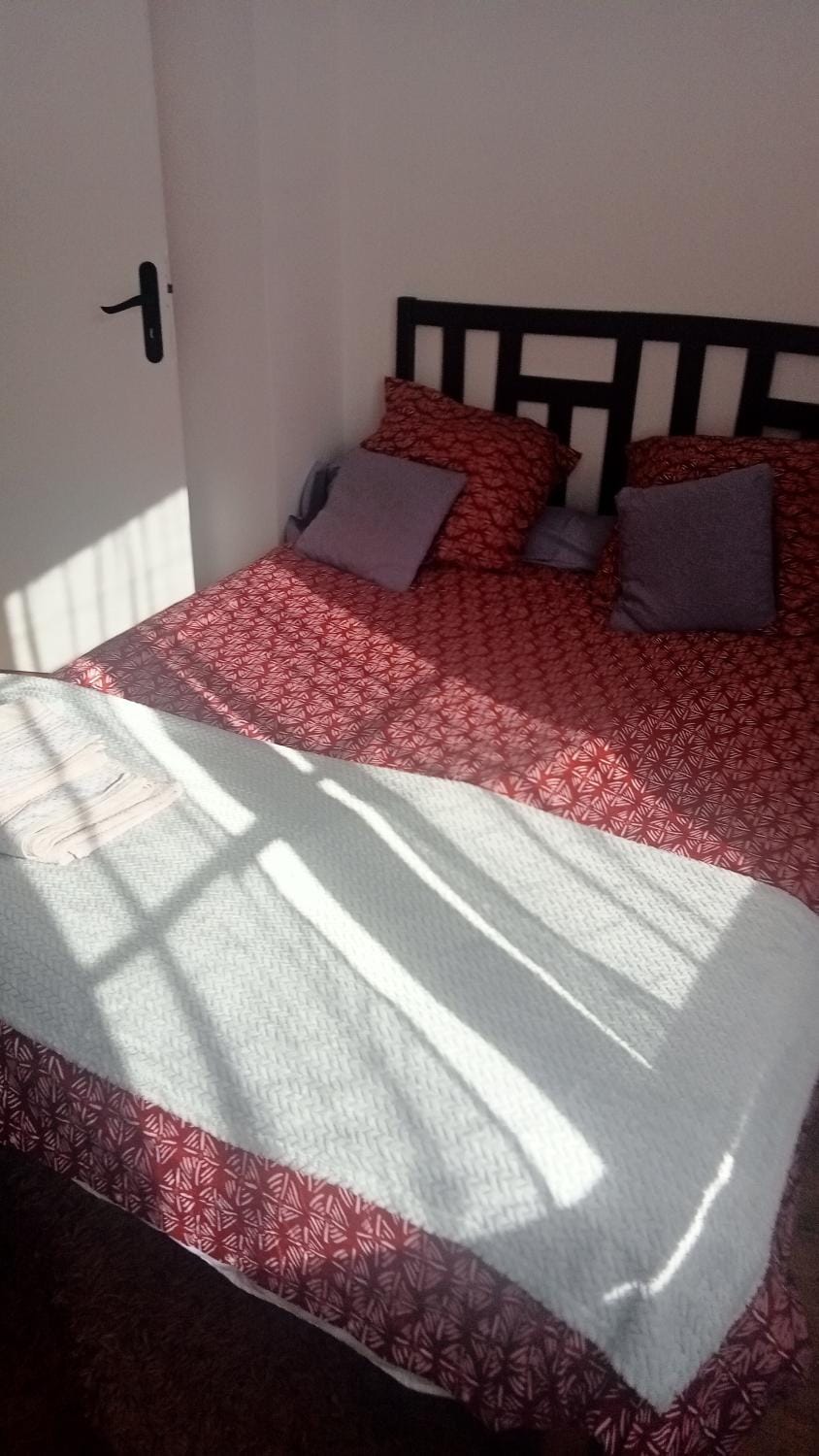 Chambre individuelle chez l'habitant pour une personne Vacation rental in Blois