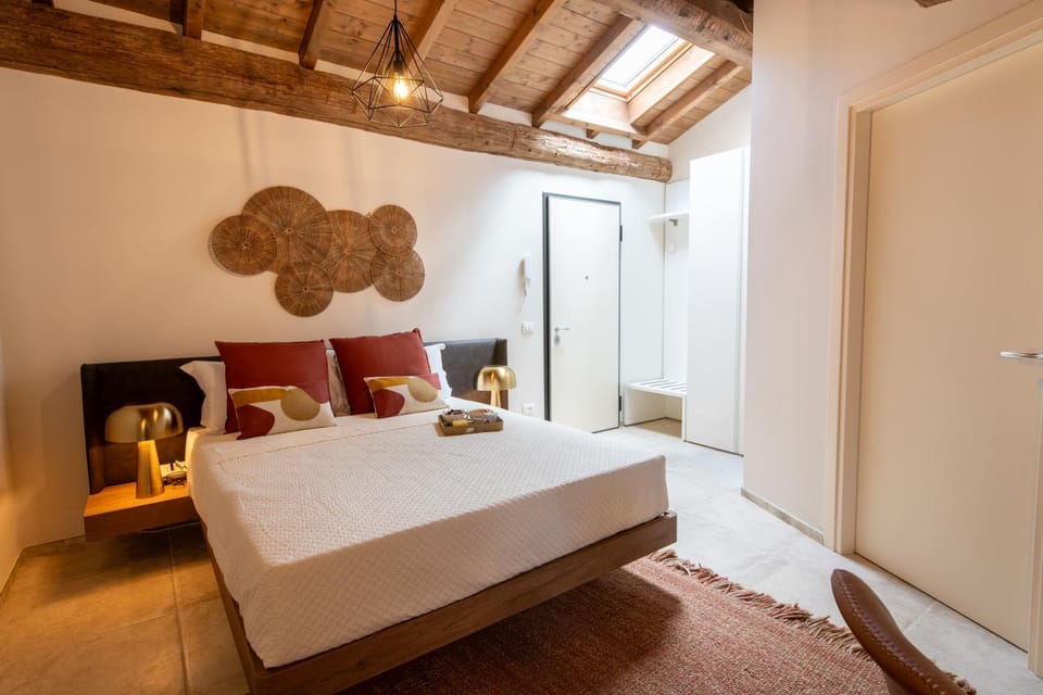 Bed, Bedroom, wardrobe