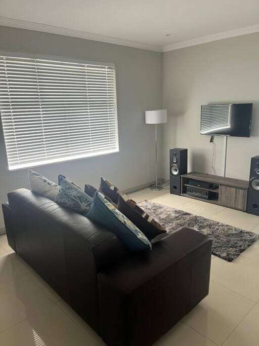 10 Glen Court Apartment in Durban