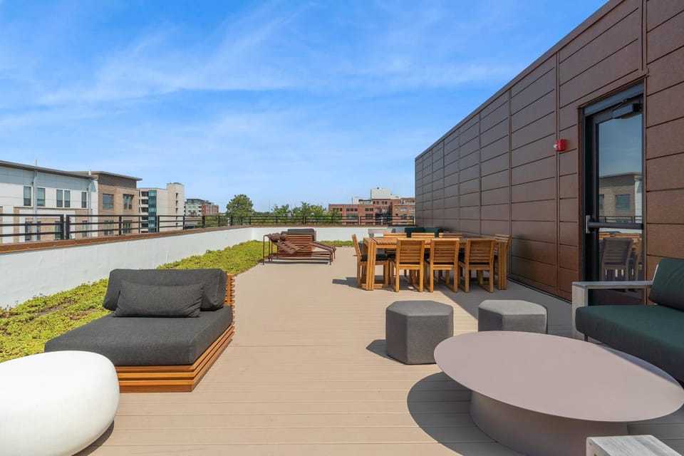 CozySuites at Block20 Apartment in Indianapolis