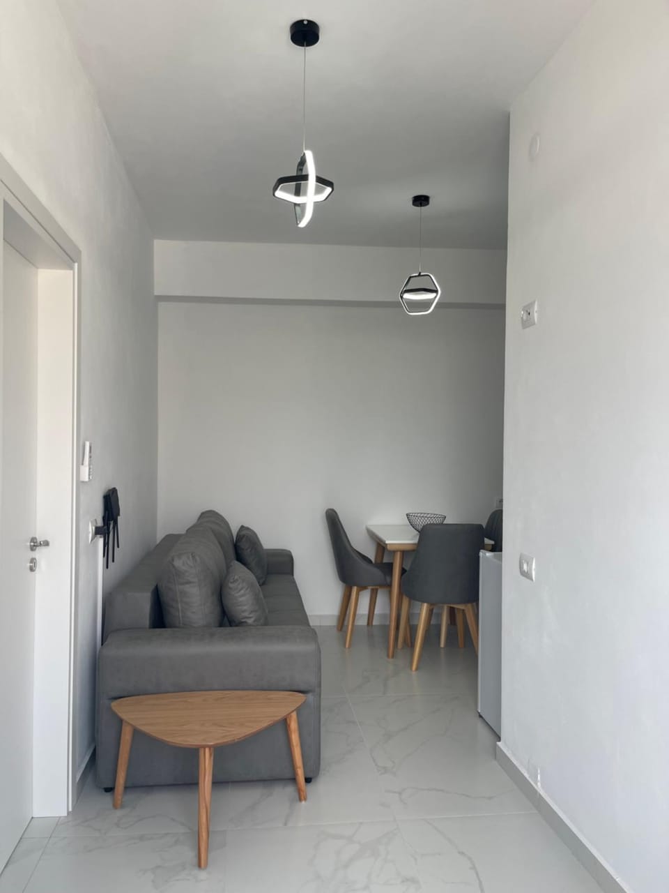 White House Dami Apartment in Sarandë