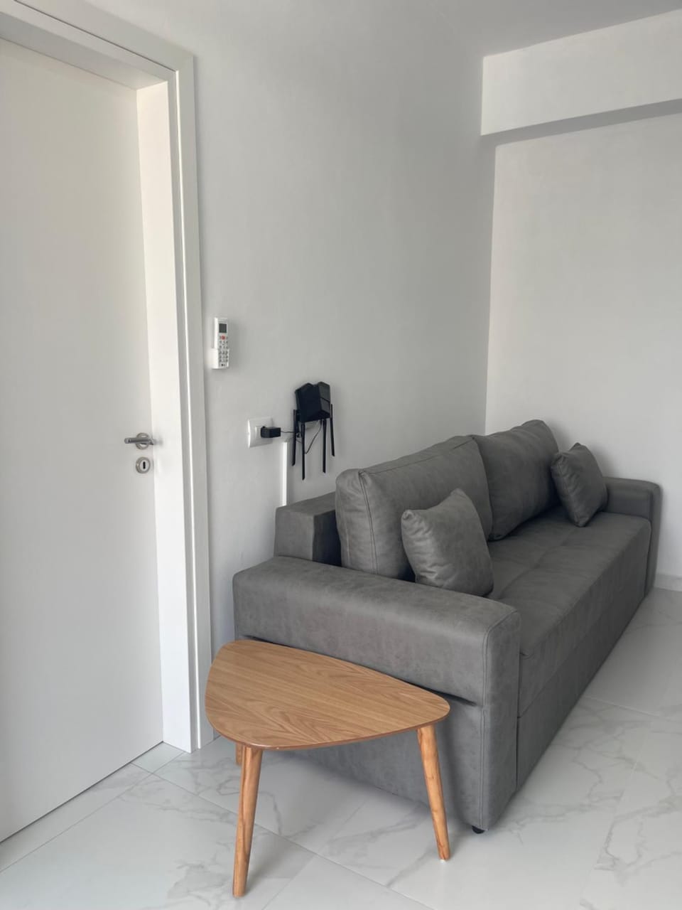 White House Dami Apartment in Sarandë