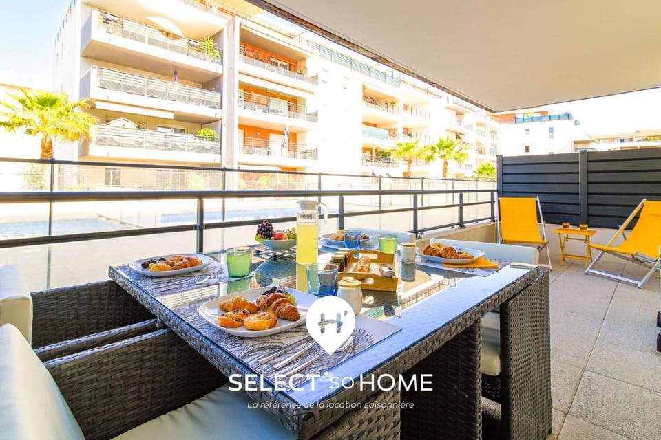 Day, Balcony/Terrace, Dining area