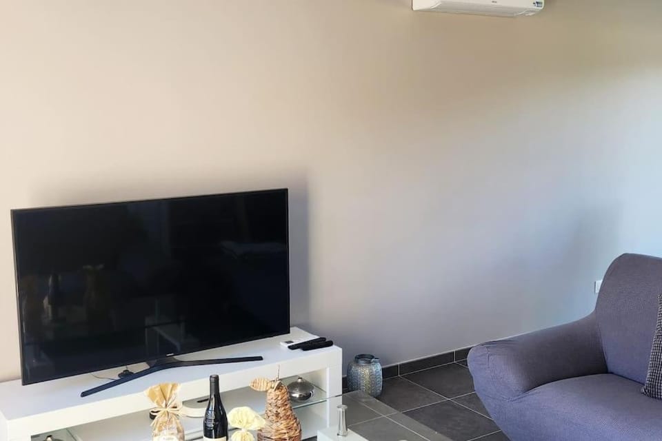 Maison cosy jardins et détente Villa in Provence-Alpes-Côte d'Azur