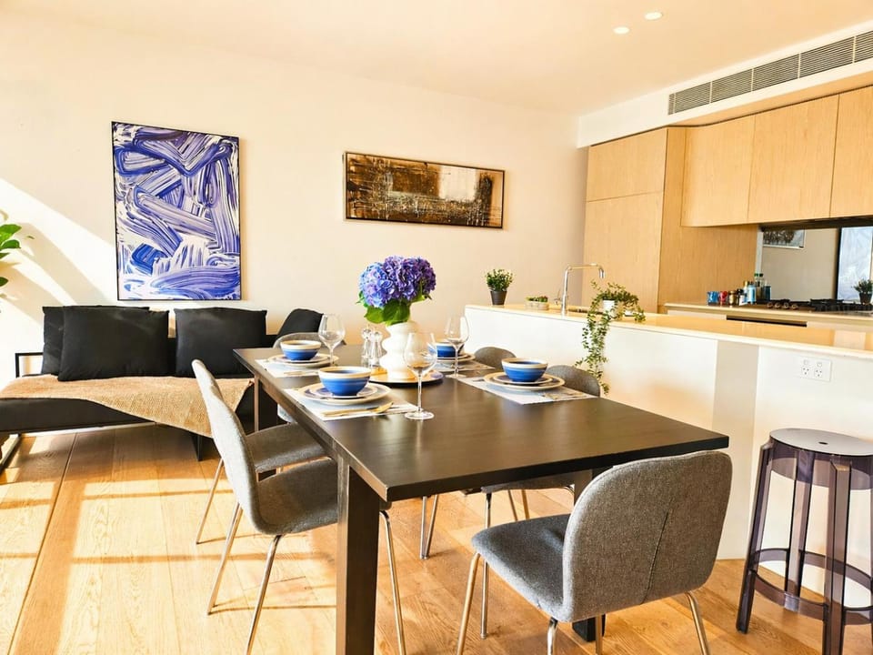 Absolute Waterfront Living in Barangaroo! Apartment in Sydney