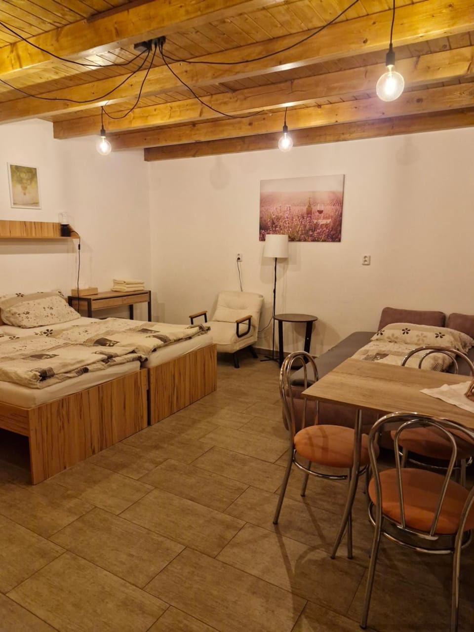 Apartmány pod pergolou Apartment in South Moravian Region