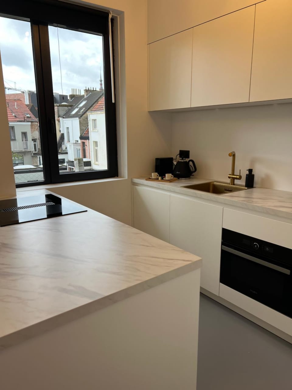 Kitchen or kitchenette, stove