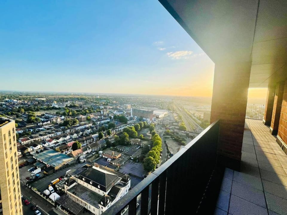 Balcony/Terrace, City view