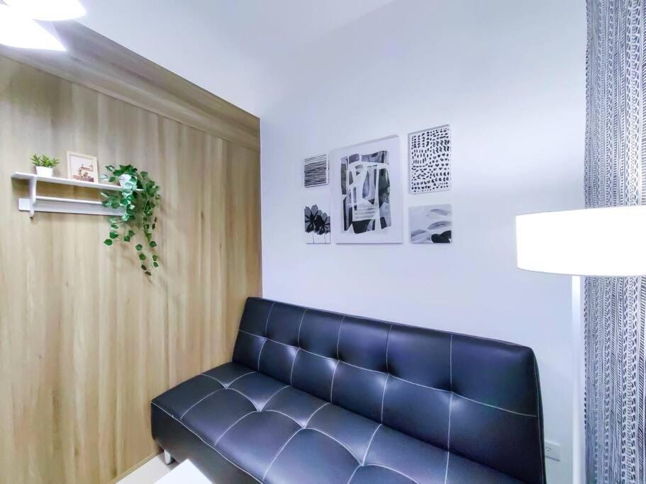 Citispace 1BR Condotel Suite at FAME Residences #FM07A Apartment in Mandaluyong