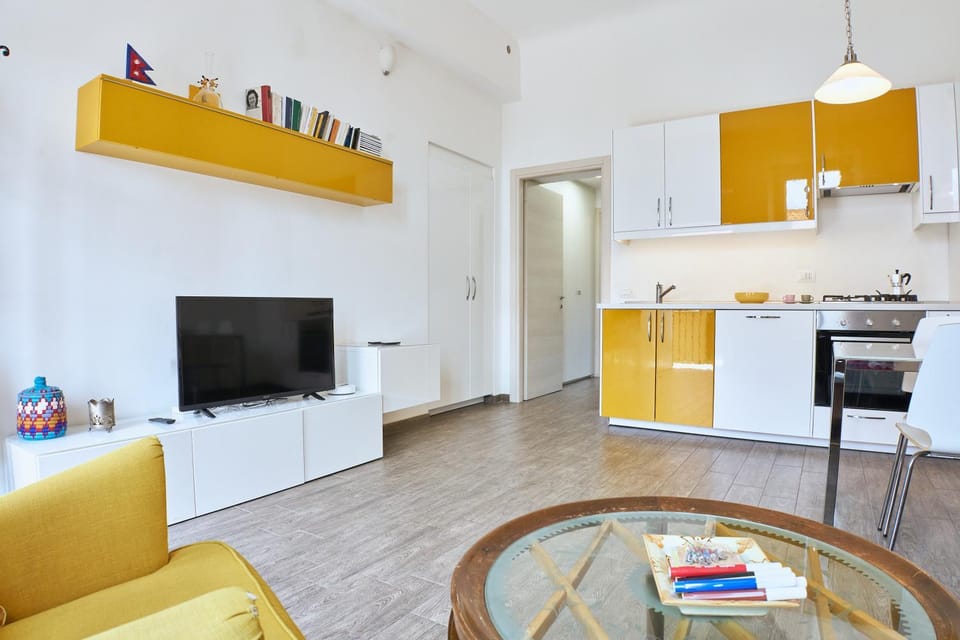 Communal lounge/ TV room, Kitchen or kitchenette