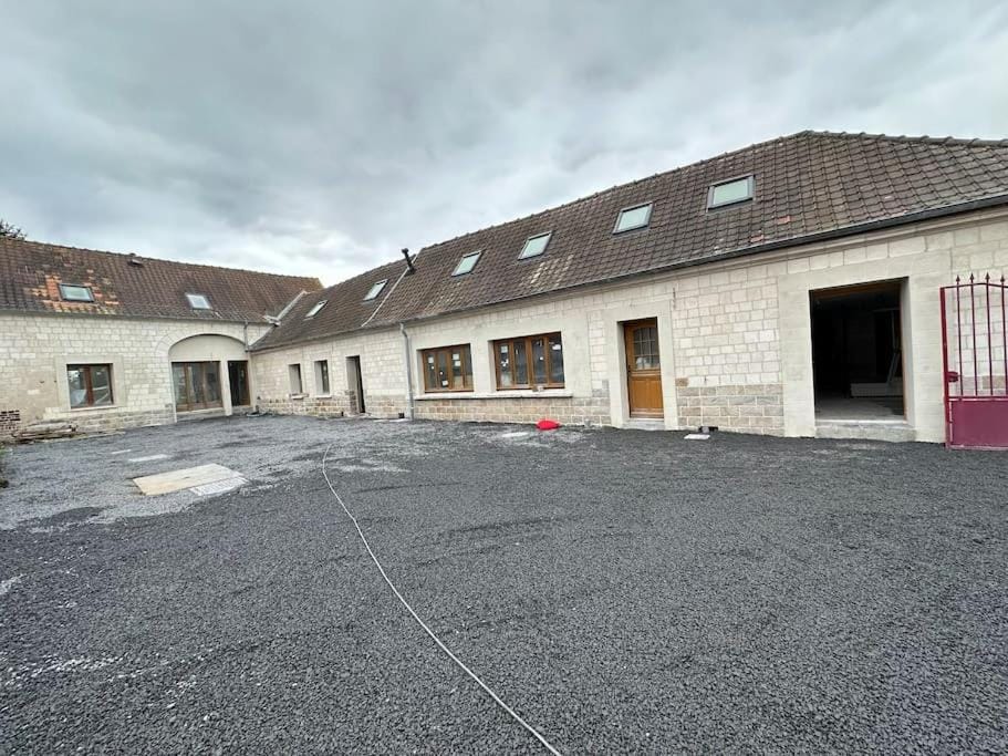 Maison de charme, pierres blanches, SPA Jaccuzi Villa in Hauts-de-France