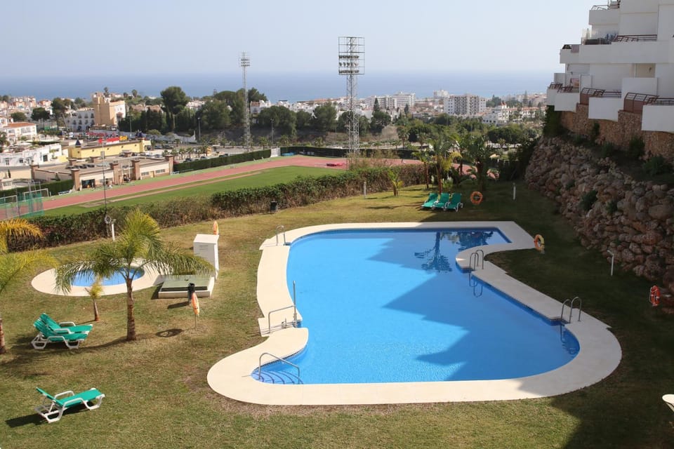 Property building, Pool view