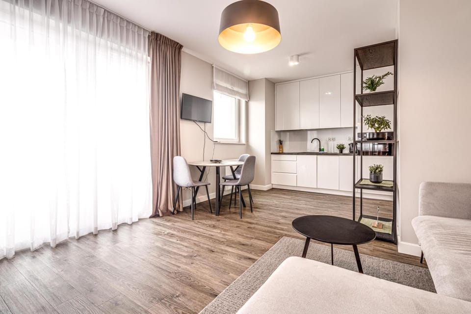 TV and multimedia, Kitchen or kitchenette, Seating area, Dining area