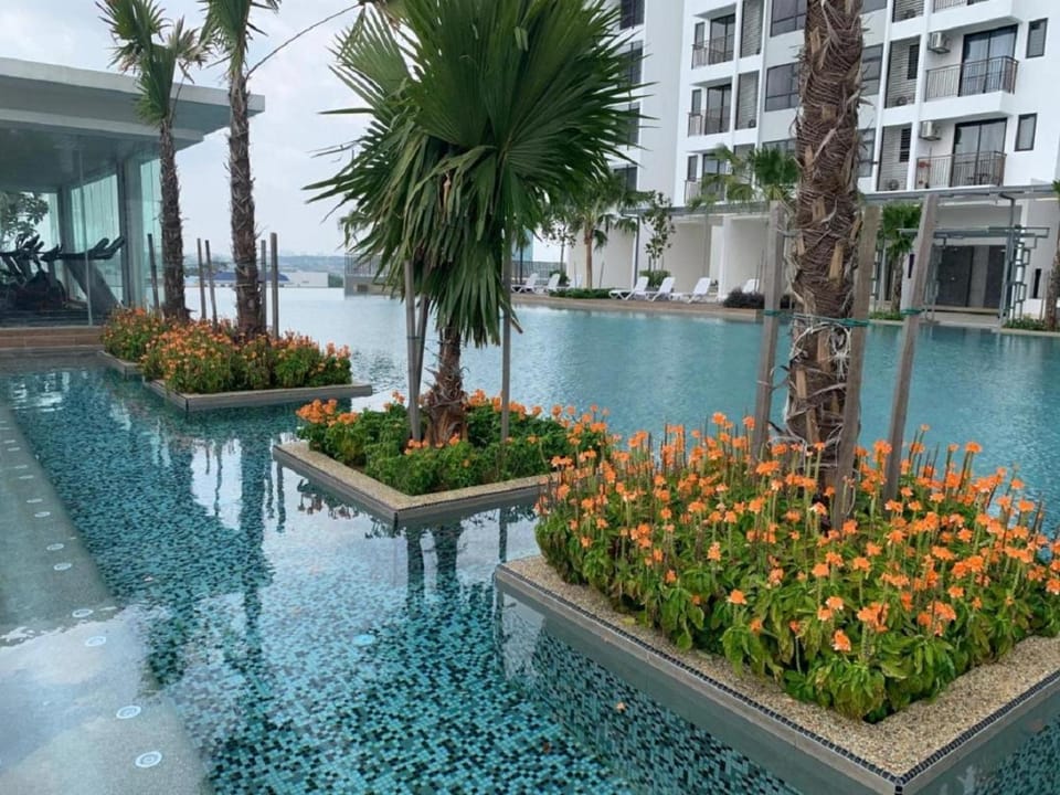 Property building, Spring, Day, Garden, Garden view, Pool view, Swimming pool