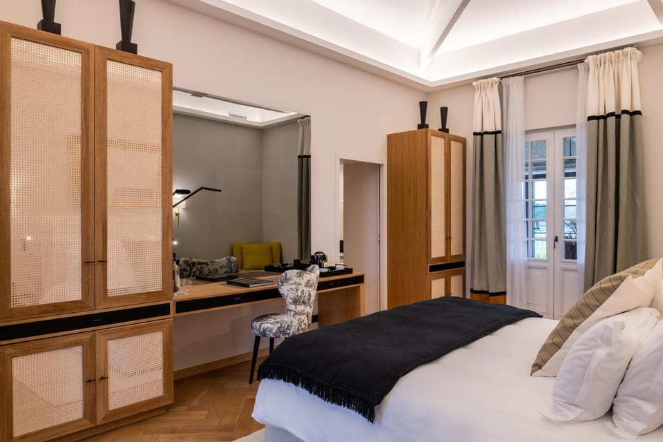 Bed, TV and multimedia, Photo of the whole room, Bedroom, wardrobe