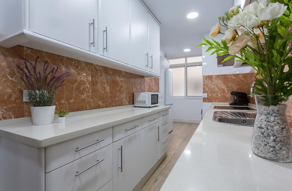 Kitchen or kitchenette, stove