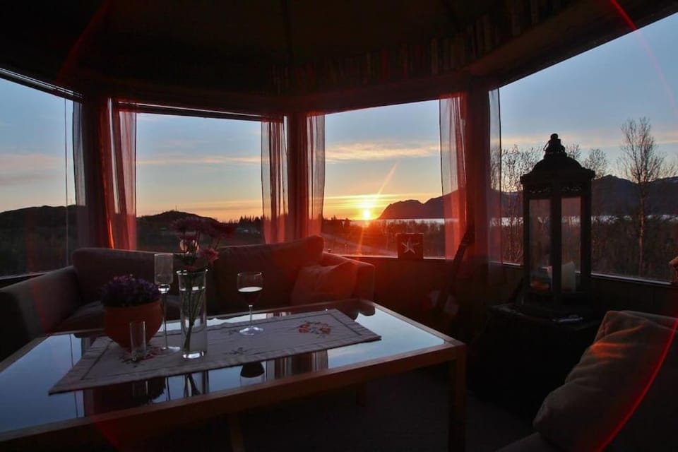 Trollheimen - Senjatrollet Villa in Nordland, Norway