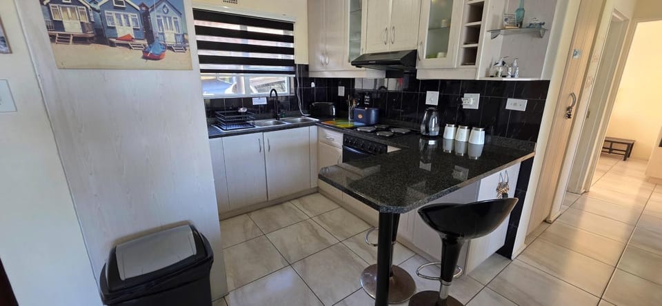 Ramsgate Palms 67 - Sleeps 4 Apartment in Margate