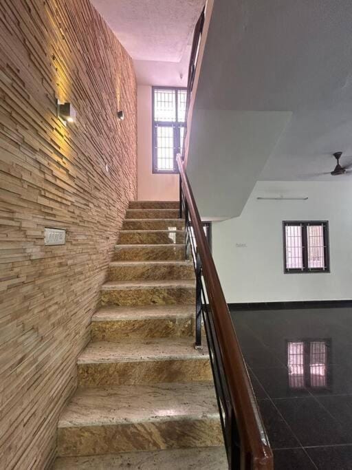 PlushStays Service Apartment House in Tamil Nadu