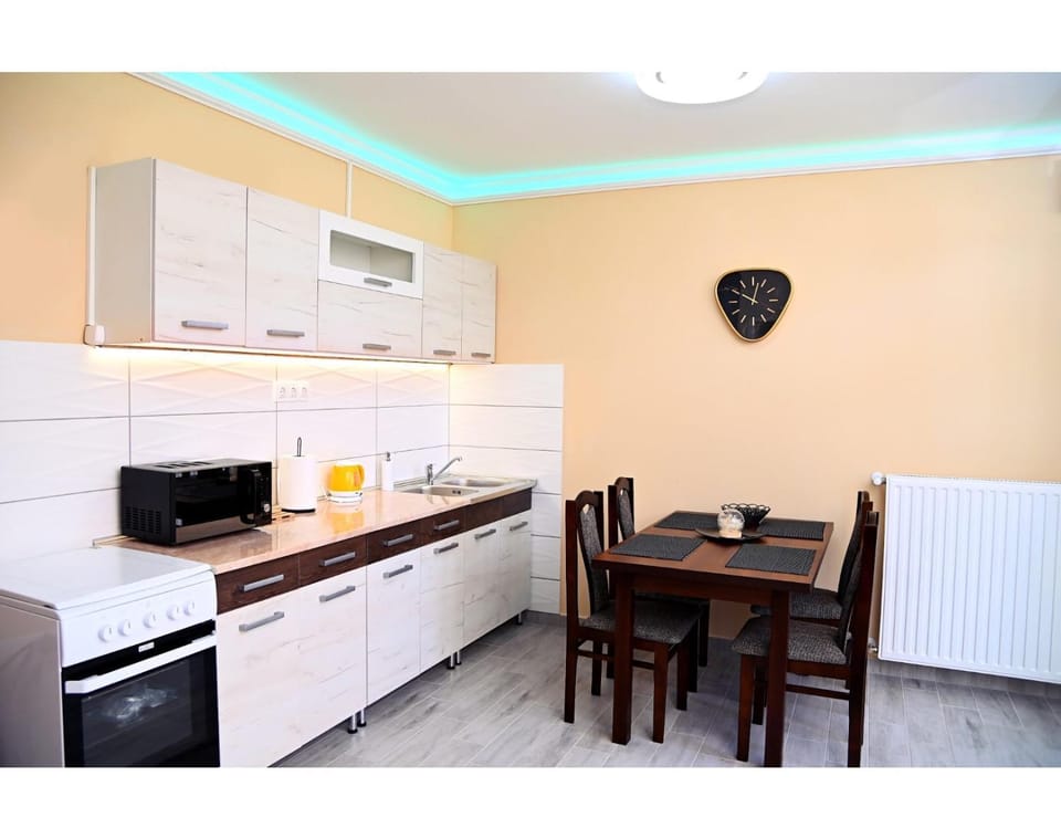 Rejtekhely Apartman Apartment in Slovakia