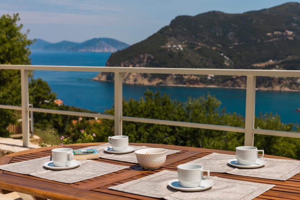 Day, Natural landscape, View (from property/room), Balcony/Terrace, Mountain view, Sea view