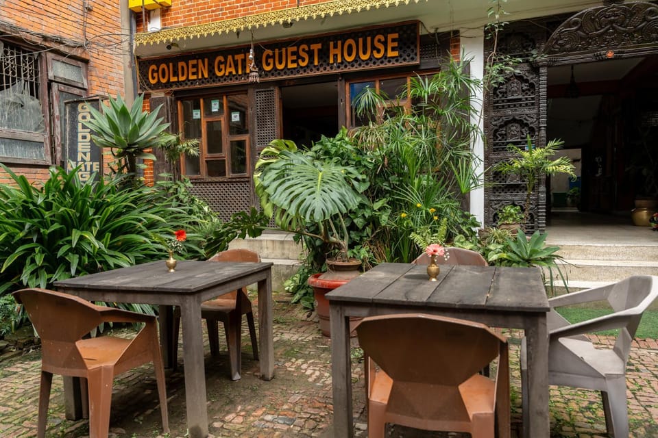 Property building, Restaurant/places to eat, Spring, Day, Garden, Garden, Garden view, Inner courtyard view