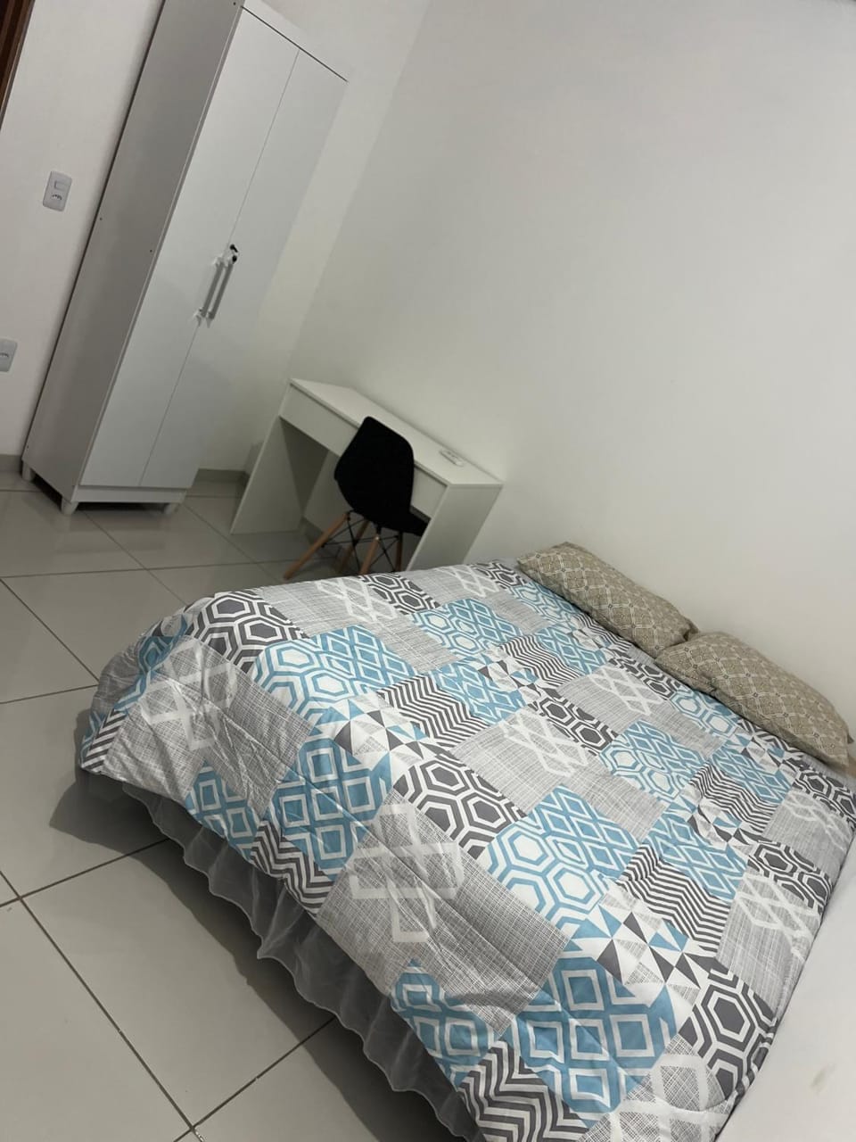 London Victoria Cond 2 Apartment in Campo Grande