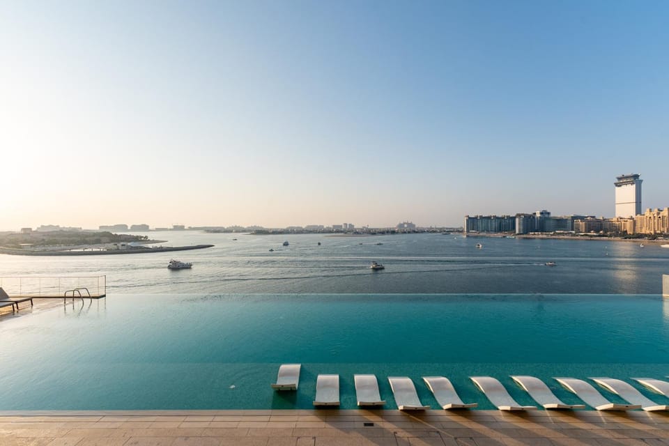 Beach Isle 2, Emaar Beachfront - Mint Stay Apartment in Dubai