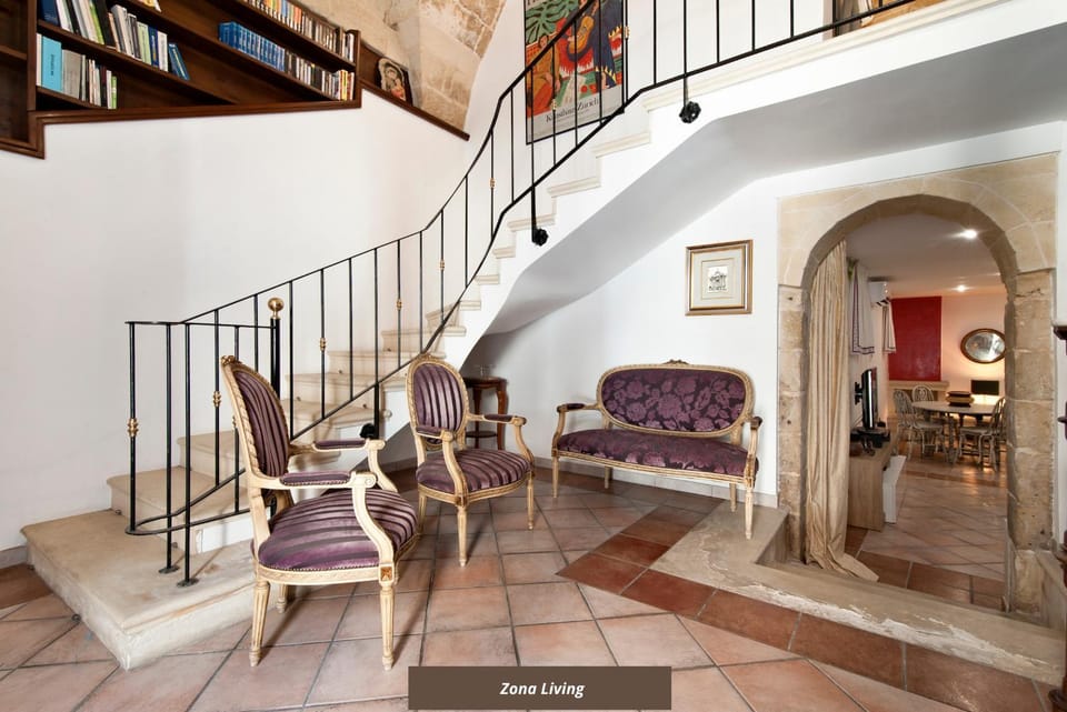 Facade/entrance, Library, Seating area