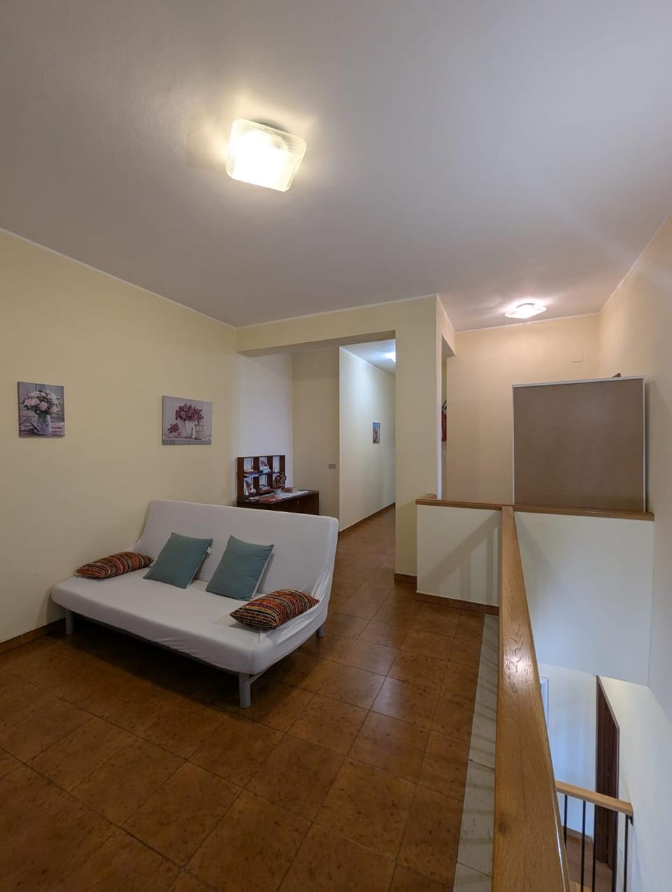 Bed, Living room, Bedroom