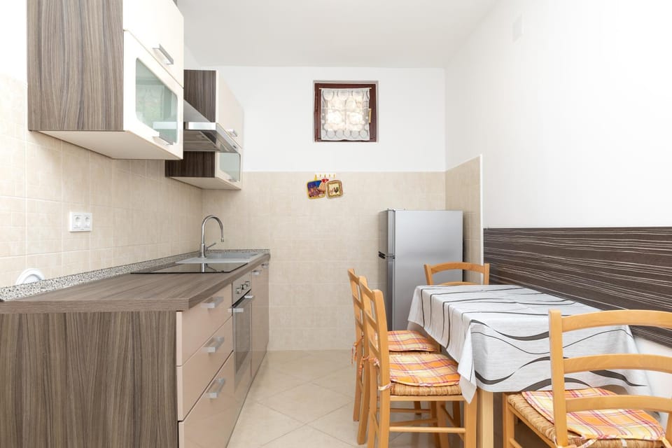 Apartment Lina 2 Apartment in Mali Losinj