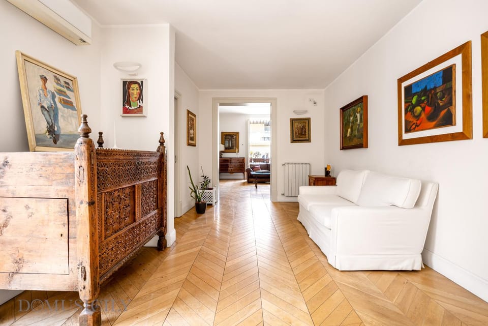 Elvi Penthouse by DomuSicily Apartment in Palermo