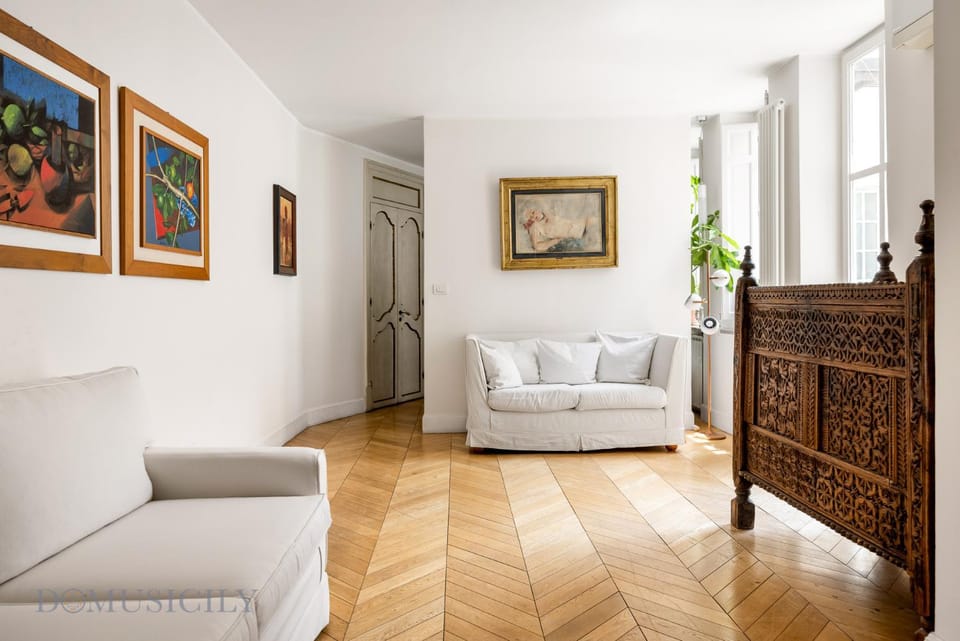 Elvi Penthouse by DomuSicily Apartment in Palermo