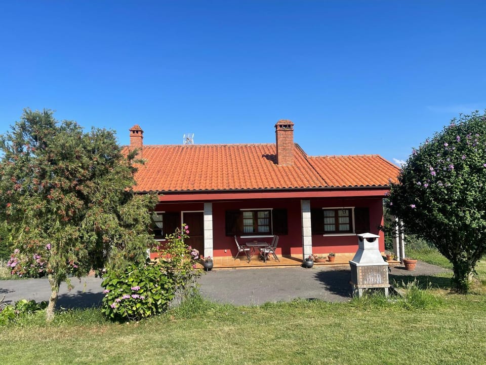 Property building, BBQ facilities