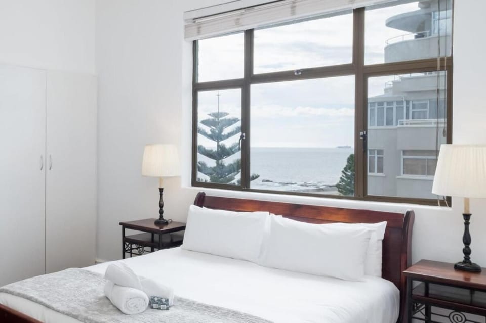 Bedroom, Sea view