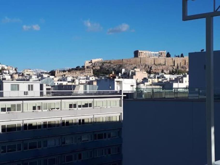 Nest Studio with Terrace, Acropolis View Apartment in Athens
