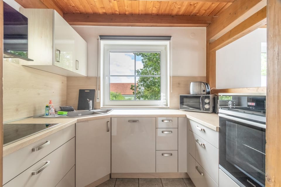 Raum Mainz Maisonette Wohnung mit 3 Schlafzimmern Apartment in Mainz-Bingen