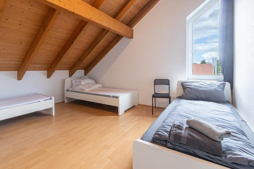 Raum Mainz Maisonette Wohnung mit 3 Schlafzimmern Apartment in Mainz-Bingen