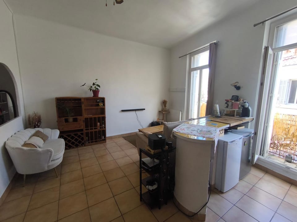 Near of Beach Catalan Apartment in Marseille