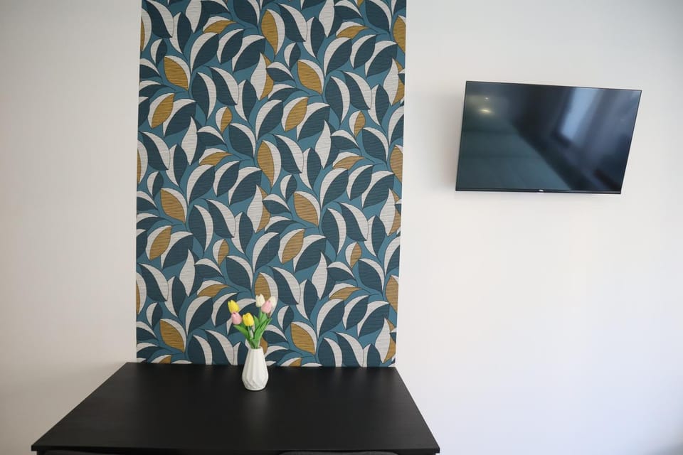 TV and multimedia, Dining area