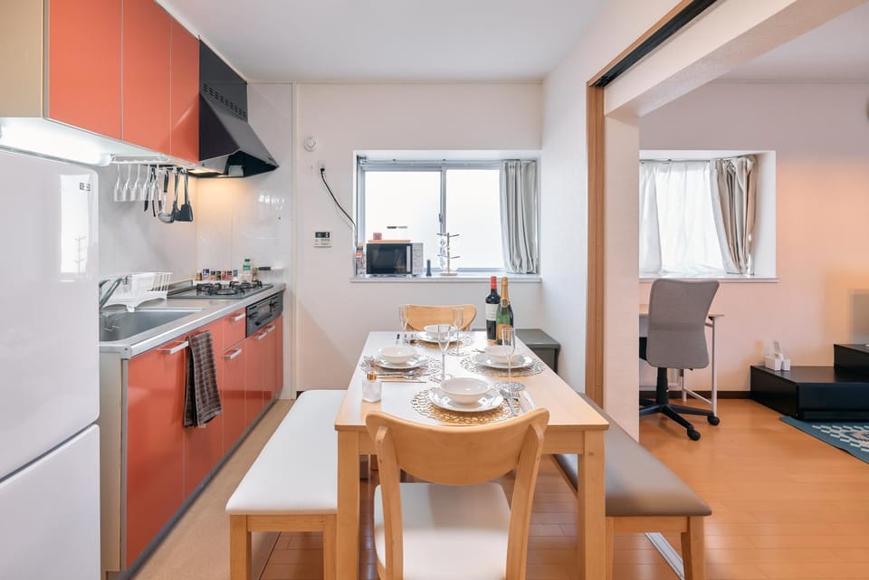 Westeria201 ペット子供歓迎JR春日井駅より徒歩3分長期滞在に最適 Apartment in Nagoya