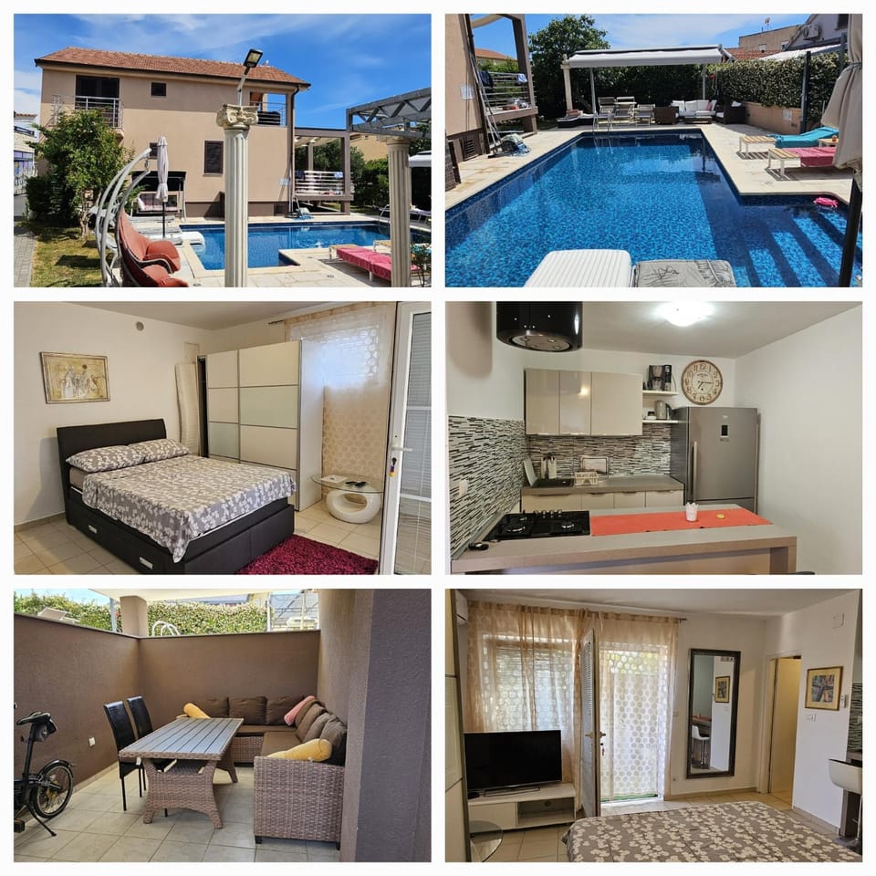 Patio, Kitchen or kitchenette, Pool view, Swimming pool