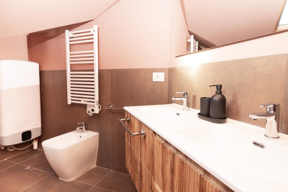 San Giuseppe Suite Lake Como Bed and Breakfast in Como